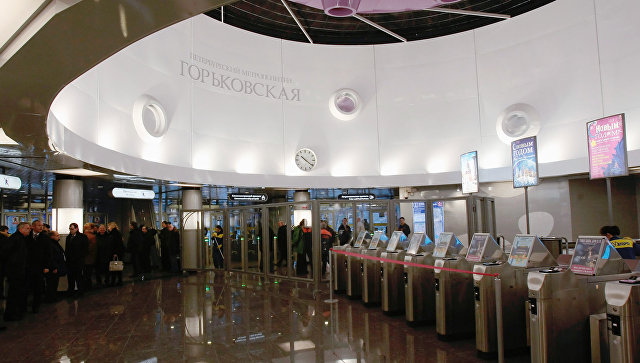 Станция метро «Горьковская» закрыта Станция метро «Горьковская» закрыта