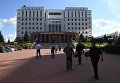 Сотрудники полиции у здания Московского областного суда, в котром произошла перестрелка. 1 августа 2017 Сотрудники полиции у здания Московского областного суда, в котром произошла перестрелка. 1 августа 2017