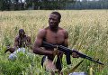 Военнослужащие вооруженных сил Зимбабве во время пятого этапа Выход разведывательного соединения в район сбора после выполнения задачи на международном конкурсе Отличники войсковой разведки Международных армейских игр Военнослужащие вооруженных сил Зимбабве во время пятого этапа Выход разведывательного соединения в район сбора после выполнения задачи на международном конкурсе Отличники войсковой разведки Международных армейских игр