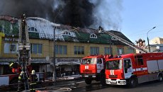 Пожар в торговом центре Атом на Таганской площади Пожар в торговом центре Атом на Таганской площади