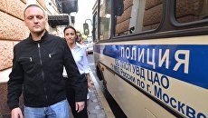 Координатор Левого фронта Сергей Удальцов после пресс-конференции в Москве Координатор Левого фронта Сергей Удальцов после пресс-конференции в Москве