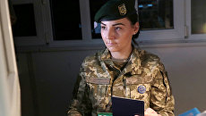 Сотрудница пограничной службы Украины Сотрудница пограничной службы Украины