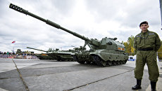 Самоходное артиллерийское орудие 2С35 на базе Т-90 Коалиция-СВ на 10-й международной выставке Russia Аrms Еxpo Самоходное артиллерийское орудие 2С35 на базе Т-90 Коалиция-СВ на 10-й международной выставке Russia Аrms Еxpo