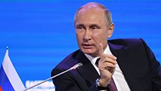 Президент РФ Владимир Путин на пленарном заседании III Восточного экономического форума во Владивостоке. 7 сентября 2017 Президент РФ Владимир Путин на пленарном заседании III Восточного экономического форума во Владивостоке. 7 сентября 2017