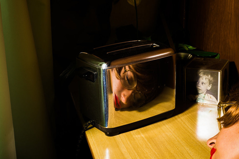Работа фотографа из Мексики Tania Franco Klein Our Life in the Shadows в категории Свободный выбор/концептуальная фотография, вошедшая в шорт-лист Felix Schoeller Photo Award 2017 Работа фотографа из Мексики Tania Franco Klein Our Life in the Shadows в категории Свободный выбор/концептуальная фотография, вошедшая в шорт-лист Felix Schoeller Photo Award 2017
