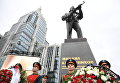Церемония открытия памятника оружейнику Михаилу Калашникову в Москве Церемония открытия памятника оружейнику Михаилу Калашникову в Москве