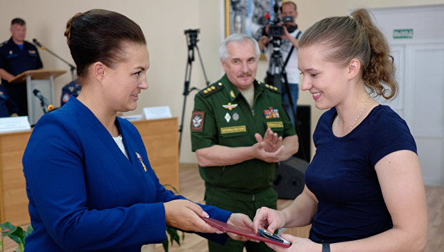 В Краснодаре 16 девушек-летчиц приняли военную присягу