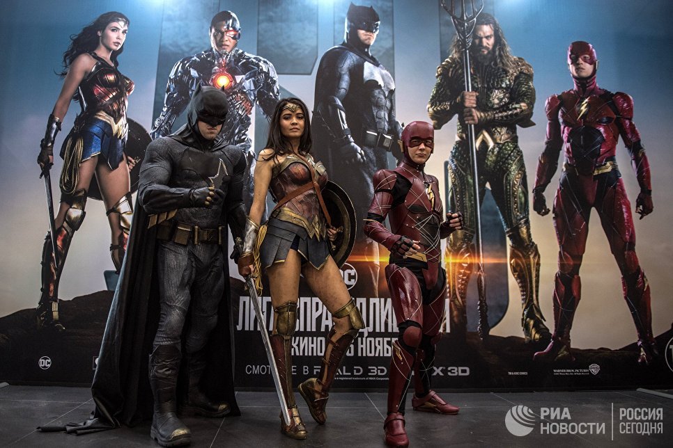 Косплееры на выставке ИгроМир-2017 и фестивале Comic Con Russia — 2017 в Москве Косплееры на выставке ИгроМир-2017 и фестивале Comic Con Russia — 2017 в Москве