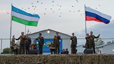 Тактические учения с воинскими контингентами России и Узбекистана Тактические учения с воинскими контингентами России и Узбекистана