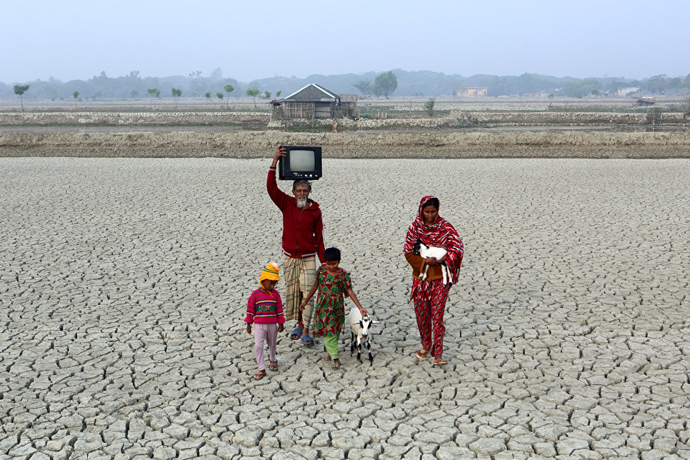 Pronob Ghosh. Drought of Bangladesh Pronob Ghosh. Drought of Bangladesh