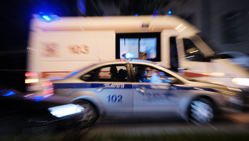 Зарезал девушку в парке Зарезал девушку в парке