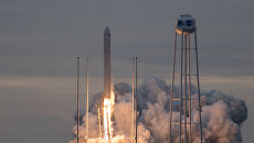 Ракета Antares стартует с космодрома в США. 12 ноября 2017 Ракета Antares стартует с космодрома в США. 12 ноября 2017