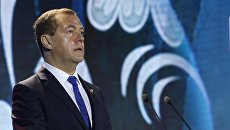 Премьер-министр РФ Дмитрий Медведев на саммите АСЕАН в Маниле. Архивное фото Премьер-министр РФ Дмитрий Медведев на саммите АСЕАН в Маниле. Архивное фото