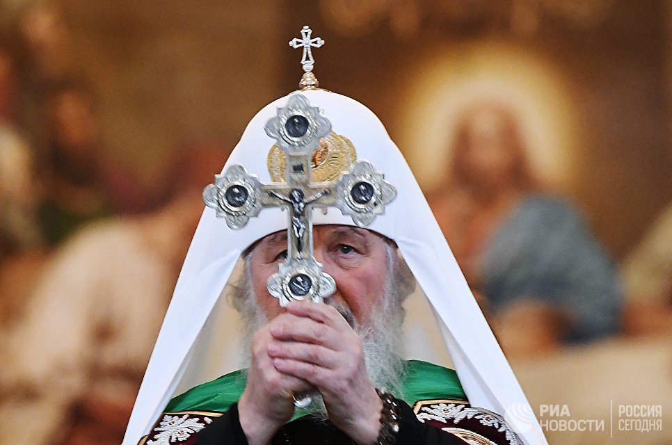 Патриарх Московский и всея Руси Кирилл проводит литургию в храме Христа Спасителя в свой день рождения Патриарх Московский и всея Руси Кирилл проводит литургию в храме Христа Спасителя в свой день рождения
