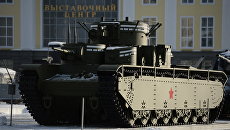 Пятибашенный тяжёлый танк Т-35, воссозданный по советским чертежам в городе Верхняя Пышма Пятибашенный тяжёлый танк Т-35, воссозданный по советским чертежам в городе Верхняя Пышма