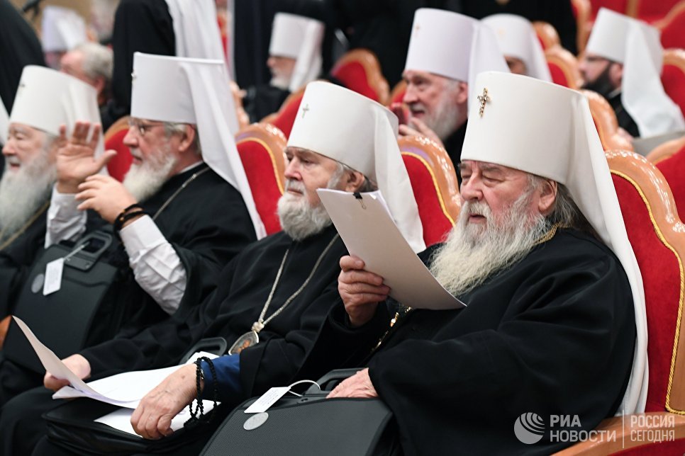 Православные архиереи на открытии Архиерейского собора Русской православной церкви в храме Христа Спасителя в Москве. 29 ноября 2017 Православные архиереи на открытии Архиерейского собора Русской православной церкви в храме Христа Спасителя в Москве. 29 ноября 2017