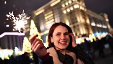 Во время празднования Нового года в Москве. 31 декабря 2017 Во время празднования Нового года в Москве. 31 декабря 2017
