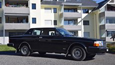 Автомобиль Volvo 262C, принадлежавший британскому музыканту Дэвиду Боуи Автомобиль Volvo 262C, принадлежавший британскому музыканту Дэвиду Боуи