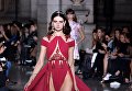 Показ коллекции Georges Hobeika в рамках Недели высокой моды в Париже Показ коллекции Georges Hobeika в рамках Недели высокой моды в Париже