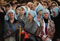 Верующие во время богослужения в день открытия XXVI Международных Рождественских чтений в кафедральном соборном Храме Христа Спасителя в Москве Верующие во время богослужения в день открытия XXVI Международных Рождественских чтений в кафедральном соборном Храме Христа Спасителя в Москве