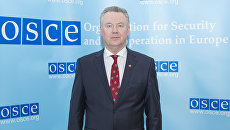 Постпред России при ОБСЕ Александр Лукашевич. Архивное фото Постпред России при ОБСЕ Александр Лукашевич. Архивное фото