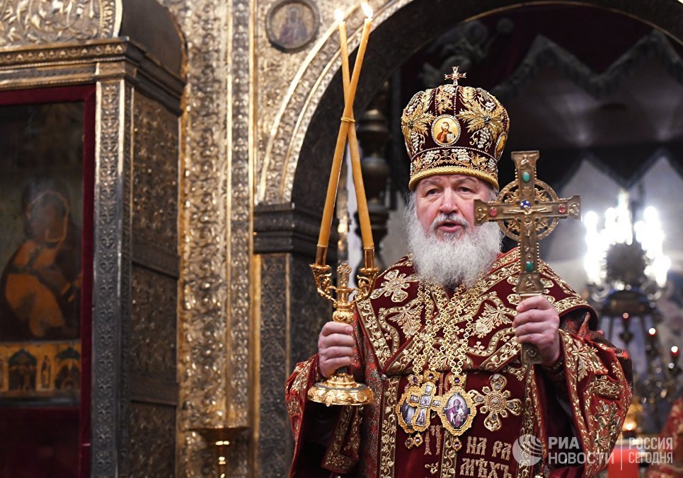 атриарх Московский и всея Руси Кирилл проводит в Успенском соборе Московского Кремля напутственный молебен для российской олимпийской сборной атриарх Московский и всея Руси Кирилл проводит в Успенском соборе Московского Кремля напутственный молебен для российской олимпийской сборной