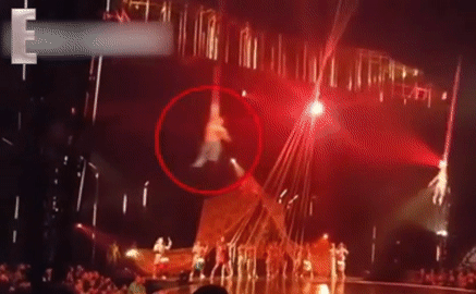 Акробат Cirque du Soleil сорвался с высоты и погиб