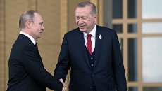 Президенты России и Турции Владимир Путин и Реджеп Тайип Эрдоган во время встречи в Анкаре. 3 апреля 2018 Президенты России и Турции Владимир Путин и Реджеп Тайип Эрдоган во время встречи в Анкаре. 3 апреля 2018