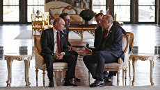 Президент РФ Владимир Путин и президент Турецкой Республики Реджеп Тайип Эрдоган во время беседы в президентском дворце в Анкаре. 3 апреля 2018 Президент РФ Владимир Путин и президент Турецкой Республики Реджеп Тайип Эрдоган во время беседы в президентском дворце в Анкаре. 3 апреля 2018