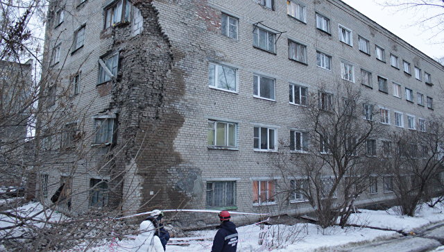 Часть кирпичной кладки жилого дома обрушилась в Пензе