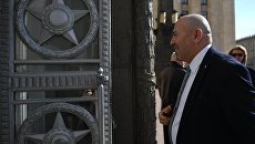 Посол Израиля в РФ Гарри Корен у здания министерства иностранных дел РФ. 10 апреля 2018 Посол Израиля в РФ Гарри Корен у здания министерства иностранных дел РФ. 10 апреля 2018