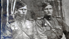 Василий Королев на фото справа Василий Королев на фото справа