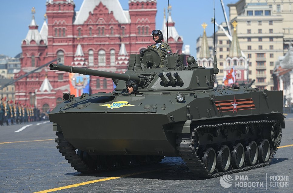 Боевая машина десанта БМД-4М Садовница на военном параде, посвященном 73-й годовщине Победы в ВОВ Боевая машина десанта БМД-4М Садовница на военном параде, посвященном 73-й годовщине Победы в ВОВ
