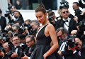 Модель и актриса Ирина Шейк на красной дорожке 71-го Каннского международного кинофестиваля Модель и актриса Ирина Шейк на красной дорожке 71-го Каннского международного кинофестиваля
