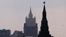 Высотное здание министерства иностранных дел РФ. архивное фото Высотное здание министерства иностранных дел РФ. архивное фото