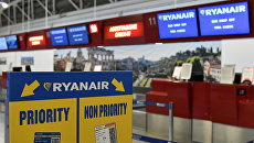 Регистрационная стойка Ryanair. Архивное фтоо Регистрационная стойка Ryanair. Архивное фтоо
