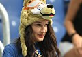 Российская болельщица перед началом матча группового этапа чемпионата мира по футболу между сборными Марокко и Ирана Российская болельщица перед началом матча группового этапа чемпионата мира по футболу между сборными Марокко и Ирана