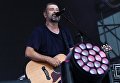 Солист группы Сплин, певец Александр Васильев выступает на открытии музыкального рок-фестиваля Нашествие 2018 в поселке Большое Завидово в Тверской области Солист группы Сплин, певец Александр Васильев выступает на открытии музыкального рок-фестиваля Нашествие 2018 в поселке Большое Завидово в Тверской области