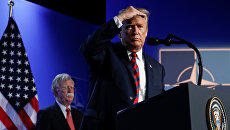 Президент США Дональд Трамп на саммите НАТО в Брюсселе. 12 июля 2018 Президент США Дональд Трамп на саммите НАТО в Брюсселе. 12 июля 2018