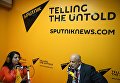 Генеральный директор Исследовательского центра Международная торговля и интеграция Владимир Саламатов в радиорубке Sputnik Генеральный директор Исследовательского центра Международная торговля и интеграция Владимир Саламатов в радиорубке Sputnik