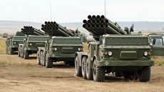 Реактивные системы залпового огня 9К57 Ураган на забайкальском полигоне Цугол. Архивное фото Реактивные системы залпового огня 9К57 Ураган на забайкальском полигоне Цугол. Архивное фото