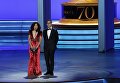 Сандра О и Энди Сэмберг во время 70-й церемонии вручения награды Primetime Emmy Awards в Лос-Анджелесе Сандра О и Энди Сэмберг во время 70-й церемонии вручения награды Primetime Emmy Awards в Лос-Анджелесе