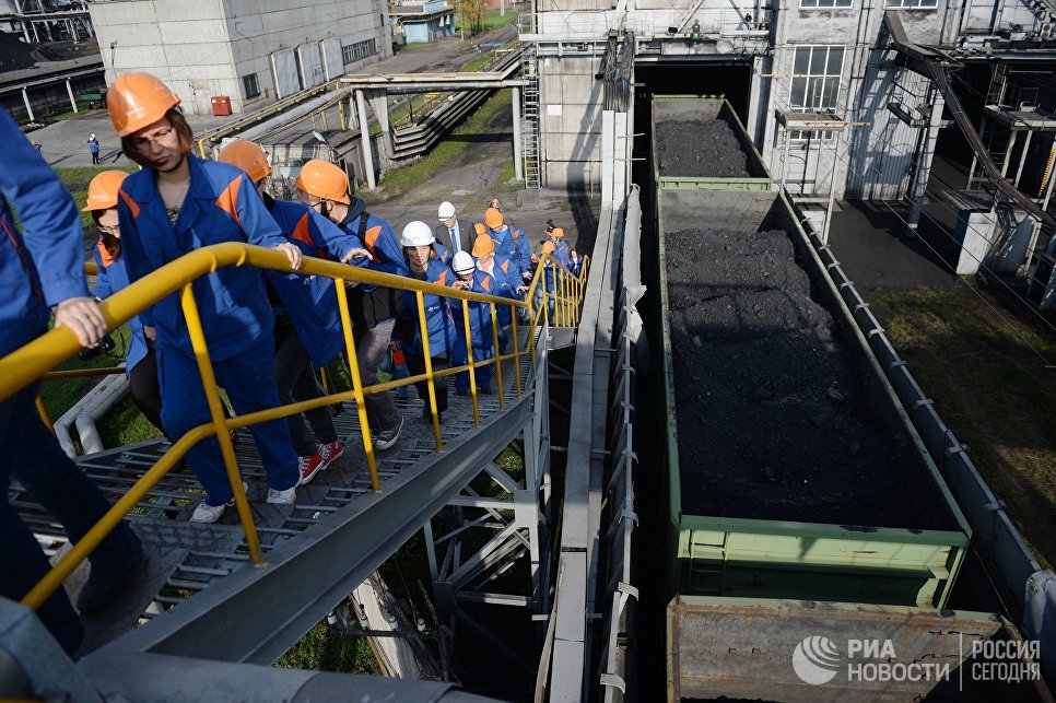 Разгрузка угля на Рефтинской тепловой электростанции ПАО Энел Россия Разгрузка угля на Рефтинской тепловой электростанции ПАО Энел Россия