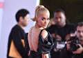 Рита Ора на церемонии награждения American Music Awards в Лос-Анджелесе Рита Ора на церемонии награждения American Music Awards в Лос-Анджелесе