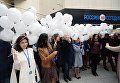 Участники акции в поддержку руководителя портала РИА Новости Украина Кирилла Вышинского у Международного мультимедийного пресс-центра МИА Россия сегодня в Москве. 12 октября 2018 Участники акции в поддержку руководителя портала РИА Новости Украина Кирилла Вышинского у Международного мультимедийного пресс-центра МИА Россия сегодня в Москве. 12 октября 2018