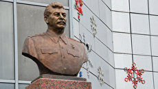 Памятника Иосифу Сталину Памятника Иосифу Сталину