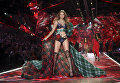 Показ Victoria’s Secret в Нью-Йорке Показ Victoria’s Secret в Нью-Йорке