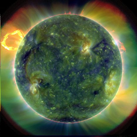 Солнце, каким его видит SDO Солнце, каким его видит SDO