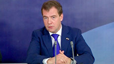 Медведев и Янукович обсудили проблемный энергетический вопрос Медведев и Янукович обсудили проблемный энергетический вопрос