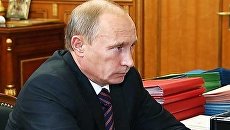 Путин выделил на развитие МГУ пять миллиардов рублей Путин выделил на развитие МГУ пять миллиардов рублей